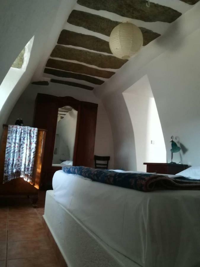 Avgoustis' Stone House Villa Otziás Buitenkant foto